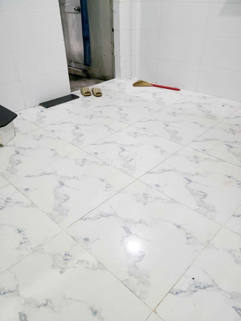 Cho Thuê Nhà Nguyên Căn 3Tầng,3 Phòng Ngủ,Âu Cơ Tân Phú, Giá 5,5triệu 