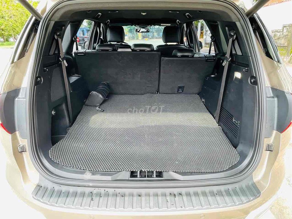 Ford Everest 2019 Titanium 2.0L AT 4x2 - 61000 km. Mua bán Ô tô tại Quận 12 Tp Hồ Chí Minh được đăng bởi Xe Đẹp Minh Khôi hình 11
