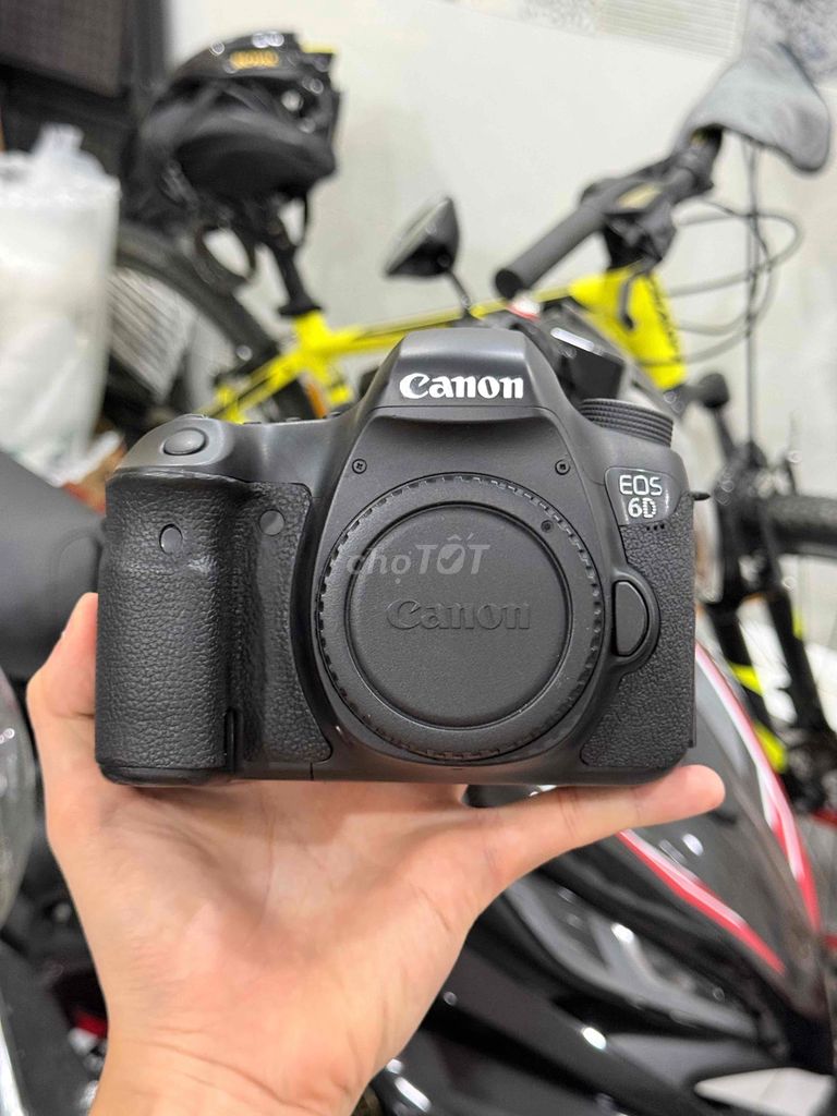 Máy ảnh Canon EOS 6D. Mua bán Máy ảnh, Máy quay tại Quận Gò Vấp Tp Hồ Chí Minh được đăng bởi Văn Cao hình 1