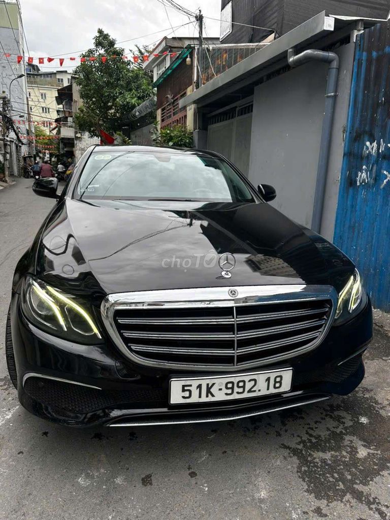 Mercedes E200 - model 2018. Mua bán Ô tô tại Quận 7 Tp Hồ Chí Minh được đăng bởi Lê  hình 2