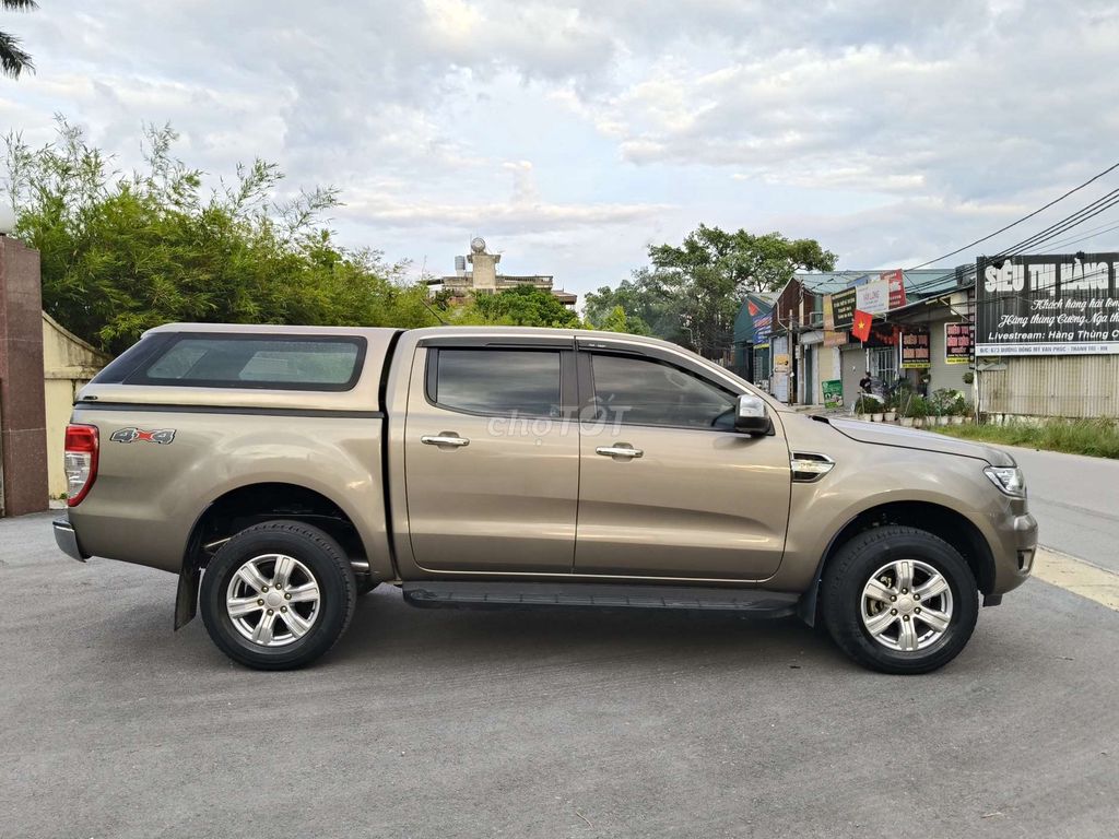 Ford Ranger 2019 XLT 2.2L 4x4 MT - 70000 km. Mua bán Ô tô tại Huyện Thanh Trì Hà Nội được đăng bởi Chuyên mua bán xe Bán Tải Lướt  hình 7