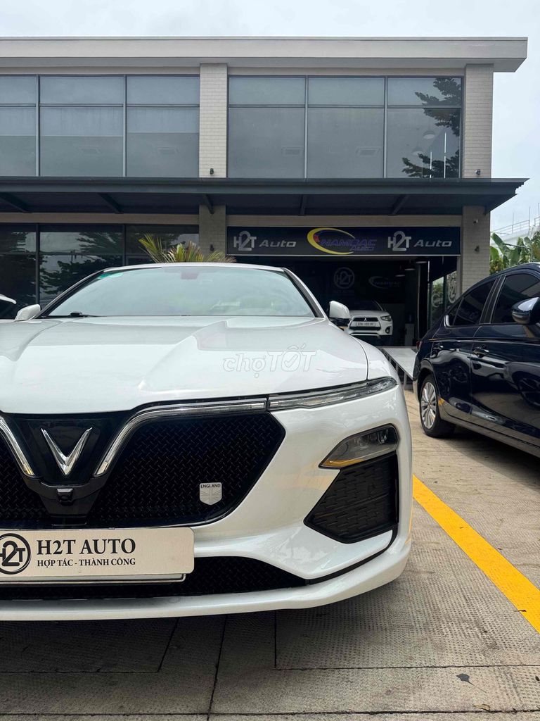 Vinfast Lux A 2019 photo 2