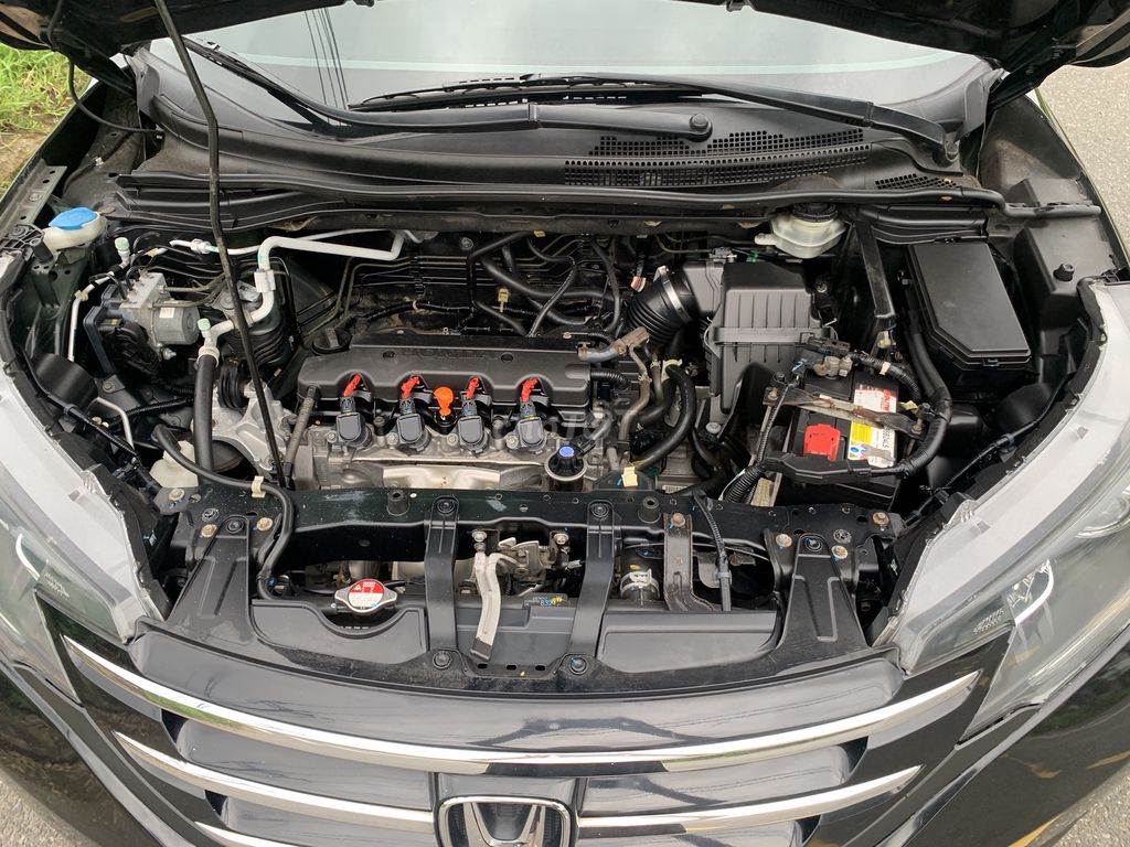 Honda CRV черный оранжевый бензин