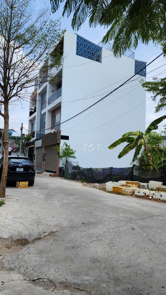 Bán gấp nhà phố Huỳnh Tấn Phát Nhà Bè 4 lầu 4PN gần chợ, trường học