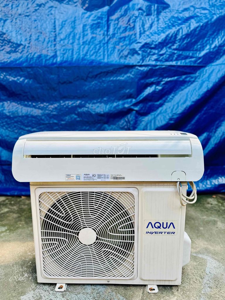 Thanh lí Máy lạnh Aqua 1HP Inverter mới 98%