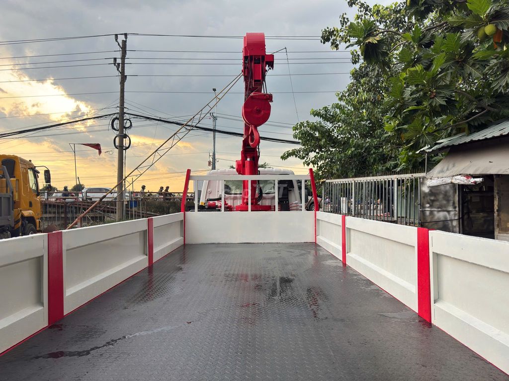 Xe Tải Hyundai Mighty W11xl Gắn Cẩu Unic 3 Tấn. Mua bán Xe tải, xe ben tại Thành phố Thuận An Bình Dương được đăng bởi Ngọc Minh hình 6