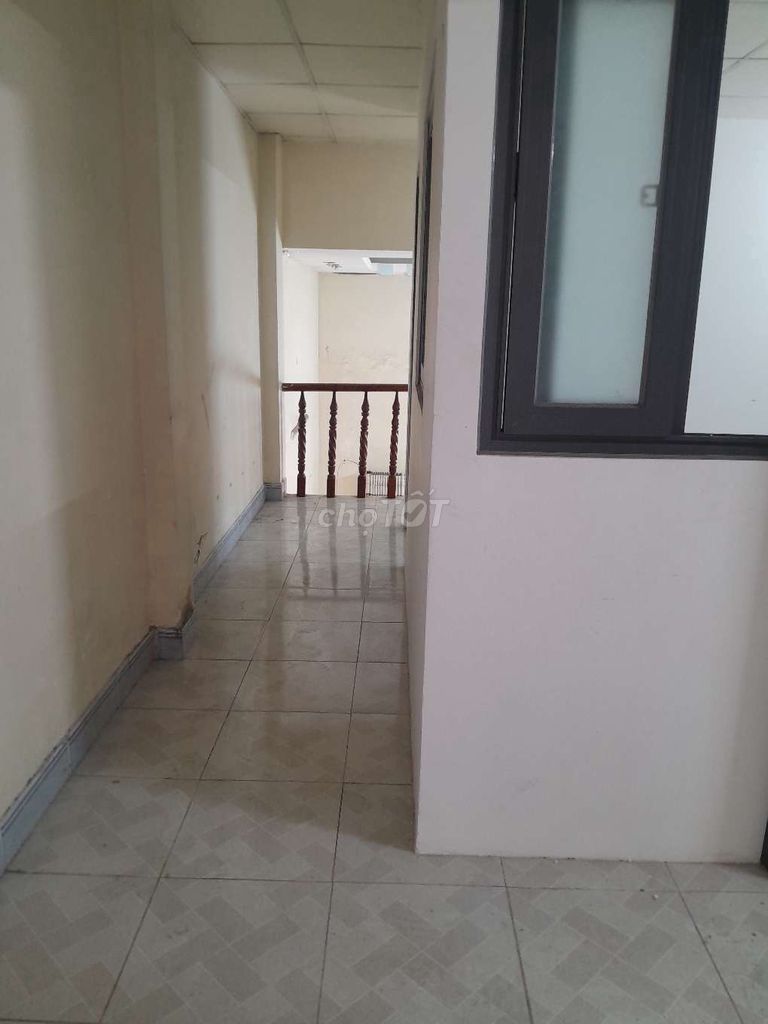 nhà HXH thông, KDC Sông Đà, HBC 8tr 3pn 1wc