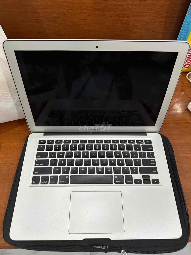 Apple Macbook Air 13 inch 4GB/128GB. Mua bán Laptop tại Huyện Bình Chánh Tp Hồ Chí Minh được đăng bởi Quang Toàn hình 1