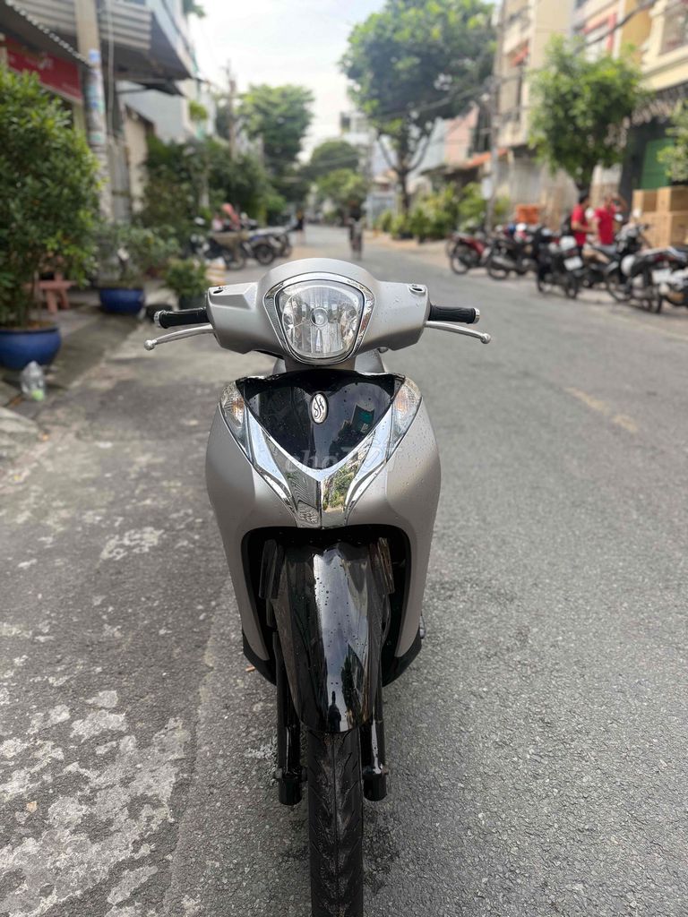 Sh mode 2018 xám nhám PBĐB. Mua bán Xe máy tại Quận Tân Phú Tp Hồ Chí Minh được đăng bởi Nguyễn Anh Duy hình 6