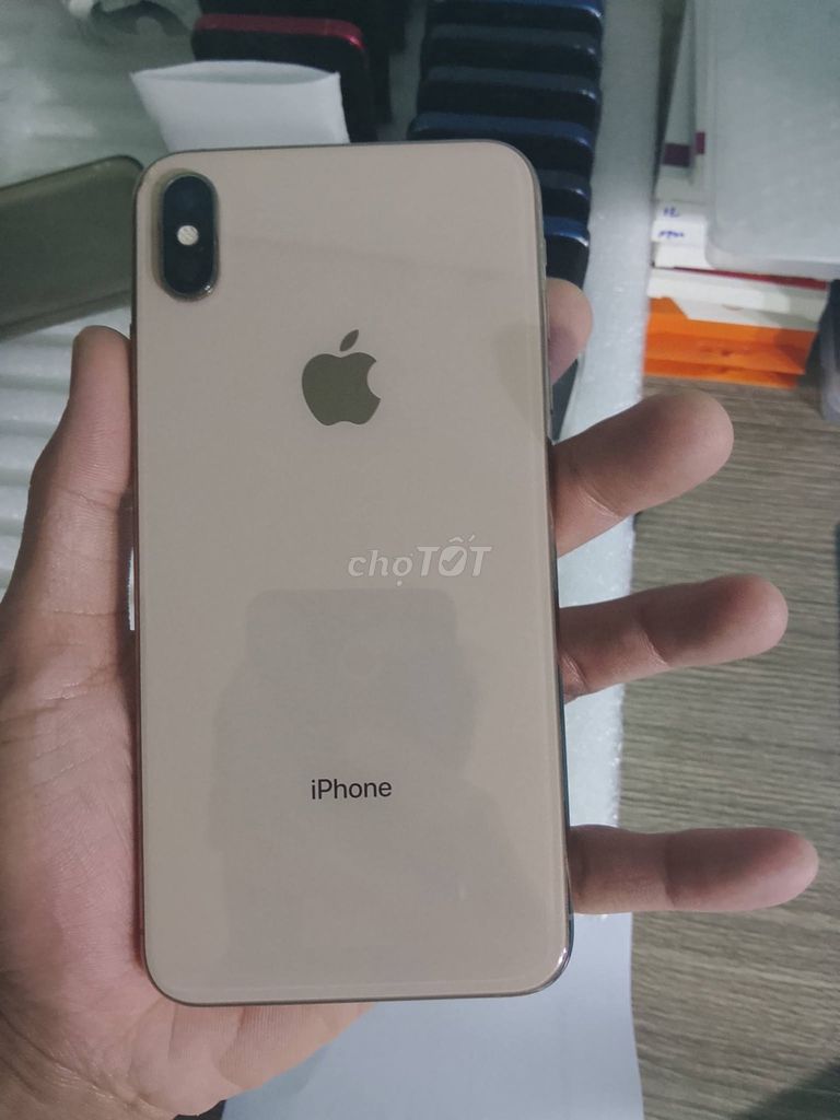 Apple iPhone Xs Max 64GB Vàng Like New. Mua bán Điện thoại tại Quận 10 Tp Hồ Chí Minh được đăng bởi Hội Đồ Điện Tử hình 1