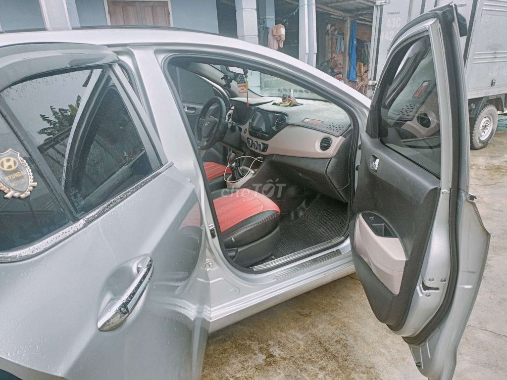 Hyundai i10 Sedan 2018 bản đủ. Mua bán Ô tô tại Huyện Thăng Bình Quảng Nam được đăng bởi ĐẶNG LINH hình 4