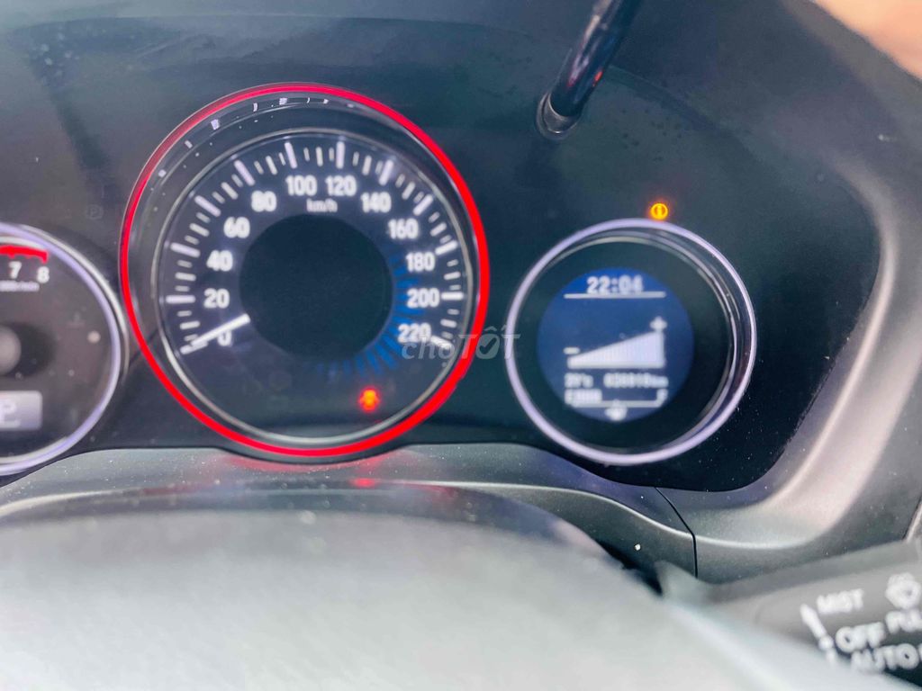 Honda HRV đăng ký 2022 một chủ!. Mua bán Ô tô tại Quận Hoàng Mai Hà Nội được đăng bởi Phạm quang đồng hình 19