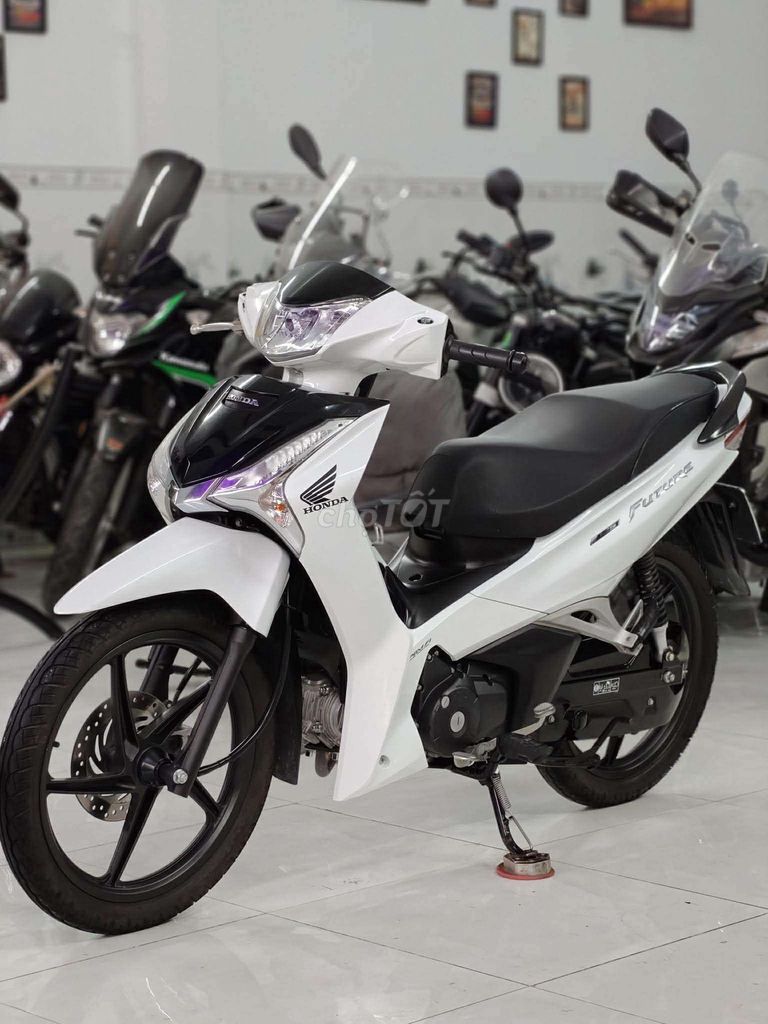 Honda Future LED 2024 Trắng 9000 km. Mua bán Xe máy tại Huyện Bình Chánh Tp Hồ Chí Minh được đăng bởi Hoán Nguyễn hình 2