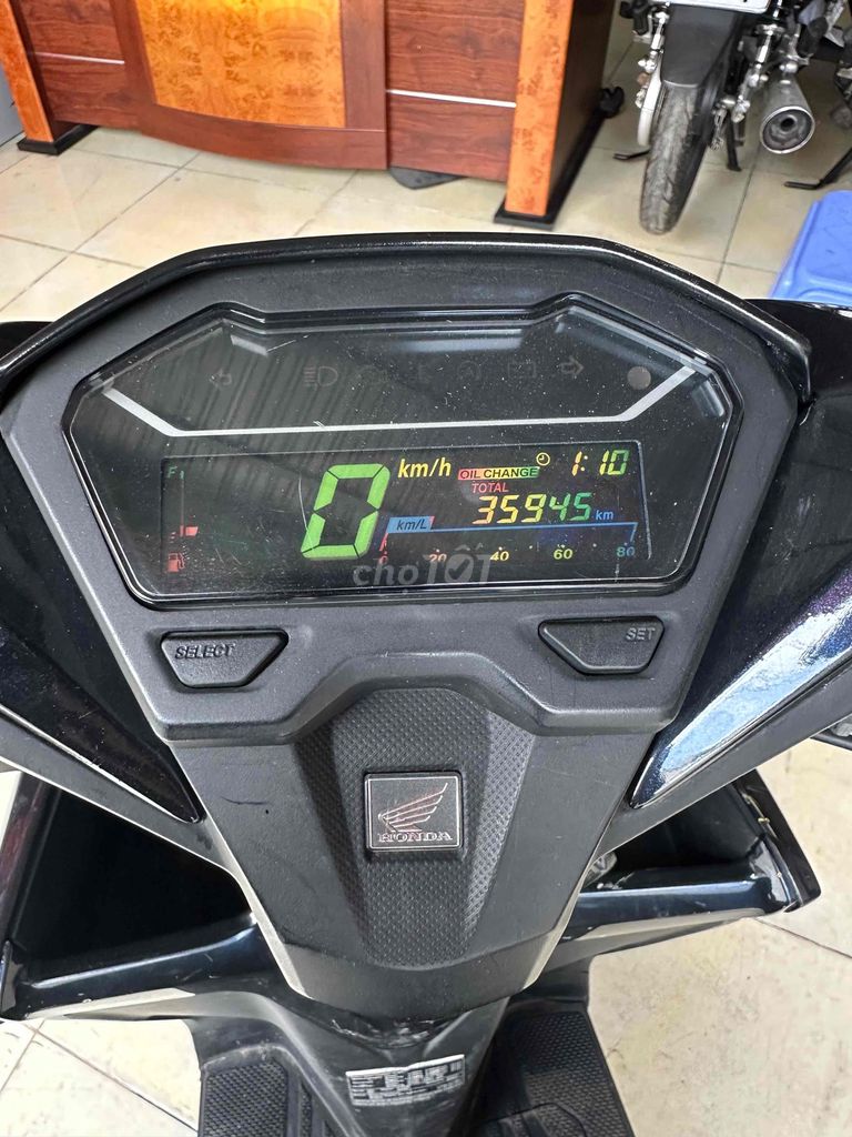 Honda Vario 2022 Đen 35945 km. Mua bán Xe máy tại Huyện Hóc Môn Tp Hồ Chí Minh được đăng bởi Cầm đồ  ĐẠI NAM hình 3