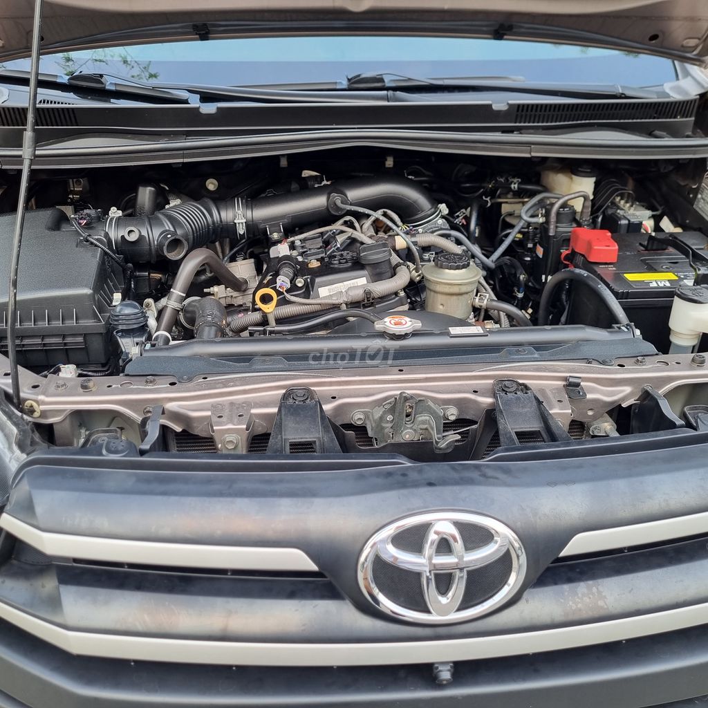 Toyota Innova 2018 2.0G - 69000 km