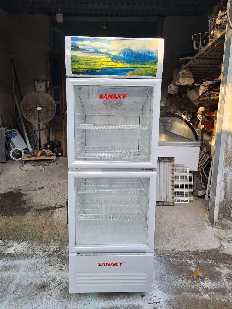 Tủ mát sanaky 2 cánh 300L