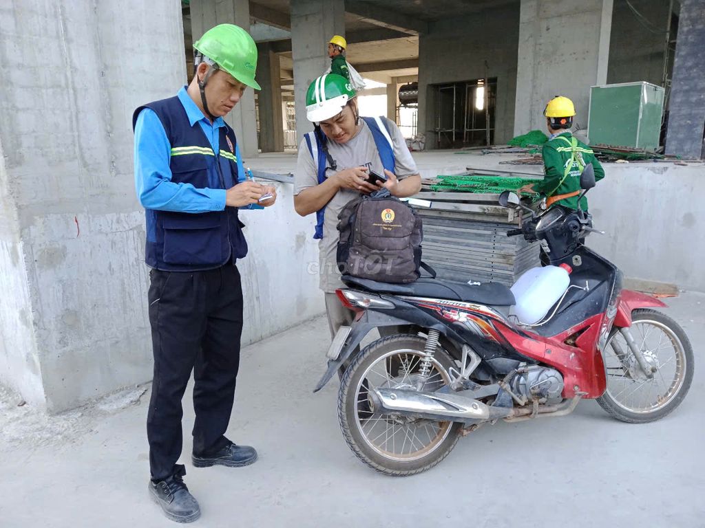 TUYỂN 2 NAM BẢO VỆ THUẬN AN BÌNH DƯƠNG. Việc làm tại Thành phố Thuận An Bình Dương được đăng bởi CÔNG TY CỔ PHẦN KINH DOANH DỊCH VỤ BẢO VỆ LONG HẢI hình 4
