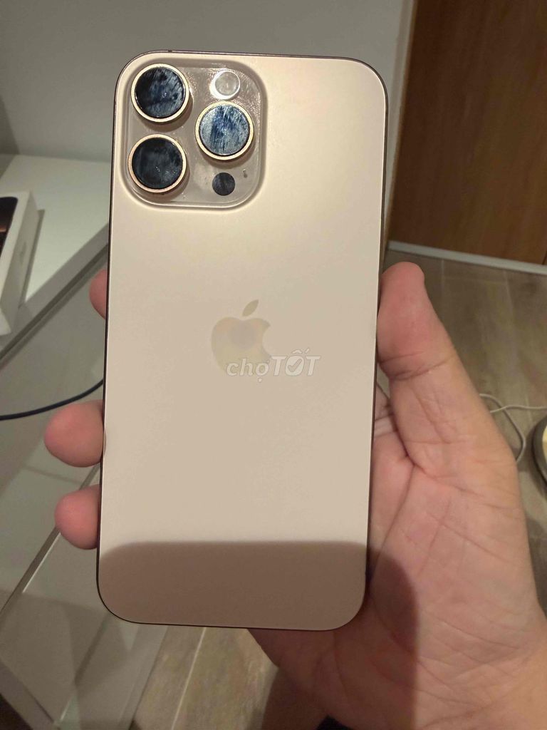 Apple iPhone 16 Pro Max 256GB Gold Việt Nam 98%. Mua bán Điện thoại tại Quận 7 Tp Hồ Chí Minh được đăng bởi Bùi đạt hình 1