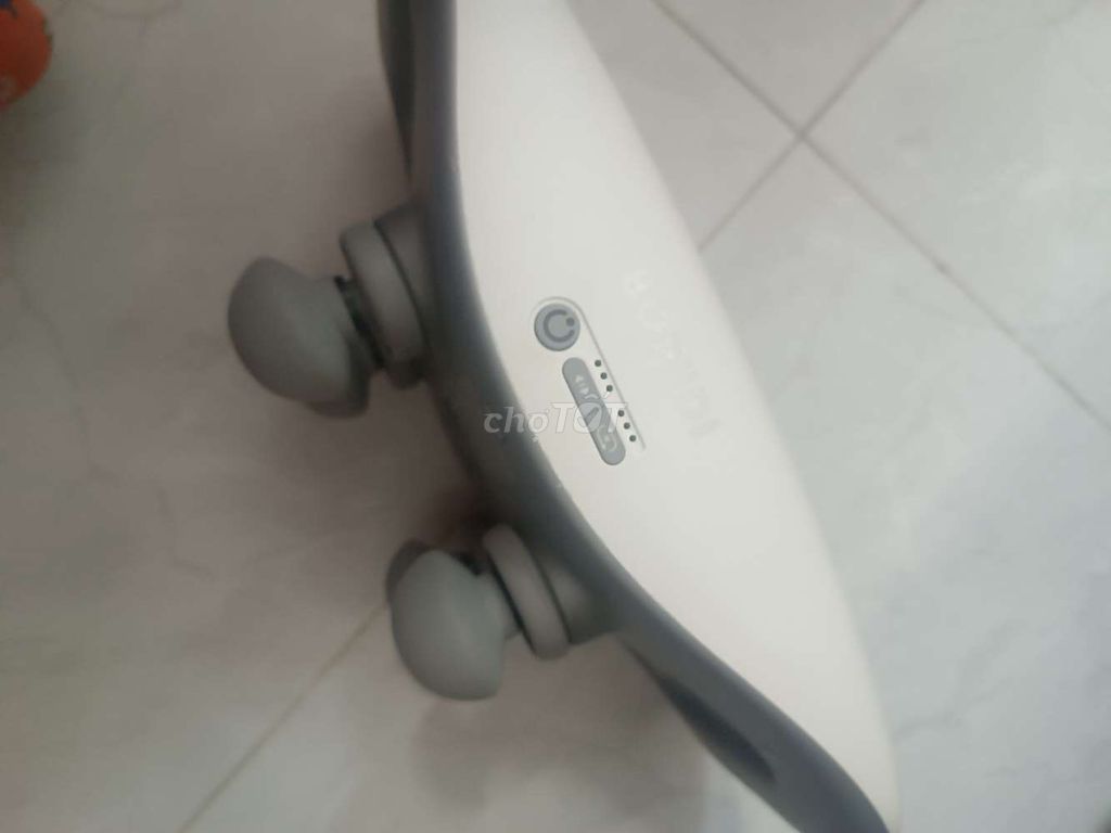 Máy massage cầm tay Momidi Mg3 Trắng Xám. Mua bán Nội thất, đồ gia dụng khác tại Quận Gò Vấp Tp Hồ Chí Minh được đăng bởi Ngọc Vy hình 1