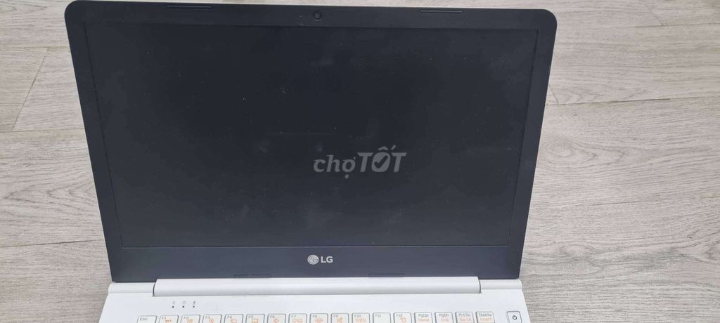 LG Ultra PC Celeron N3150 14 inch 4GB/118GB Trắng. Mua bán Laptop tại Quận Sơn Trà Đà Nẵng được đăng bởi Jay hình 1