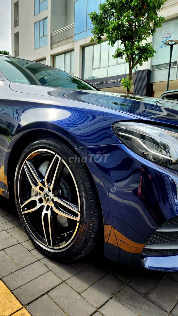 E300 AMG giá mua mới 3,2 tỷ nay bán 1ty2xx. Mua bán Ô tô tại Quận 7 Tp Hồ Chí Minh được đăng bởi tuấn anh hình 7