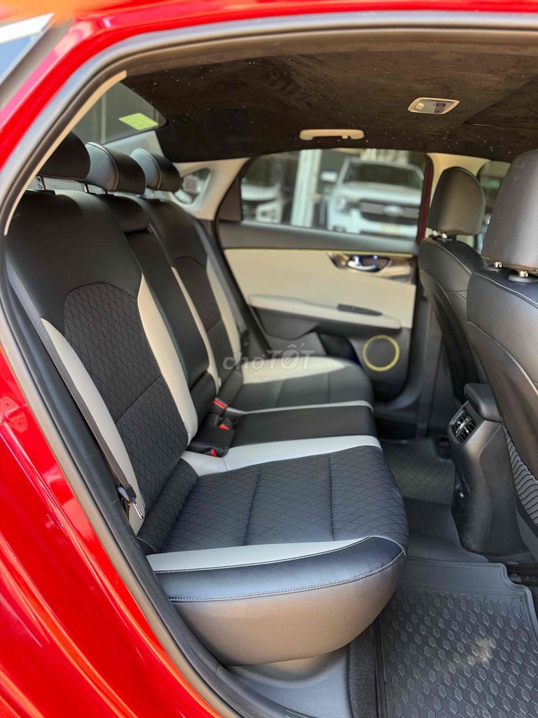 Kia K3 2024 Đỏ 9500 km. Mua bán Ô tô tại Huyện Krông Pắc Đắk Lắk được đăng bởi Auto Hùng Phát hình 13