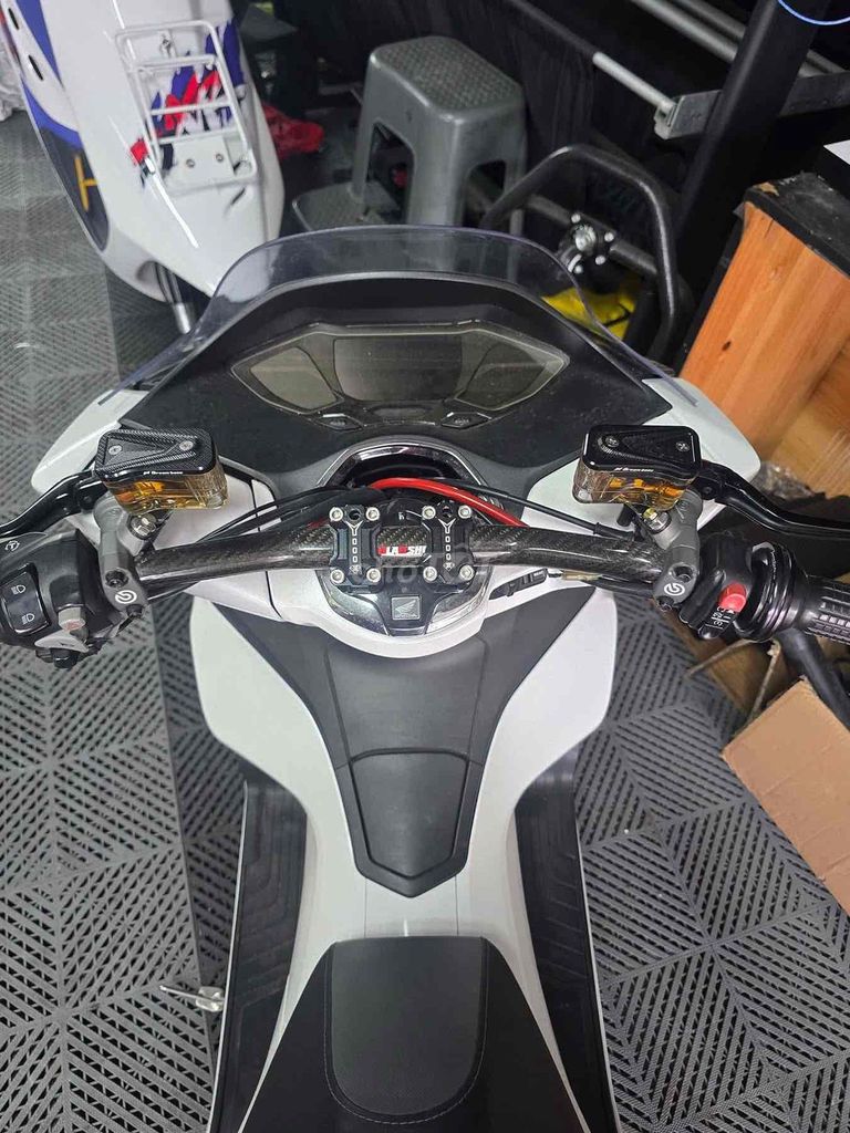 bán xe pcx fixx nhanh cho anh em chơi. Mua bán Xe máy tại Thành phố Thủ Dầu Một Bình Dương được đăng bởi baba hình 2