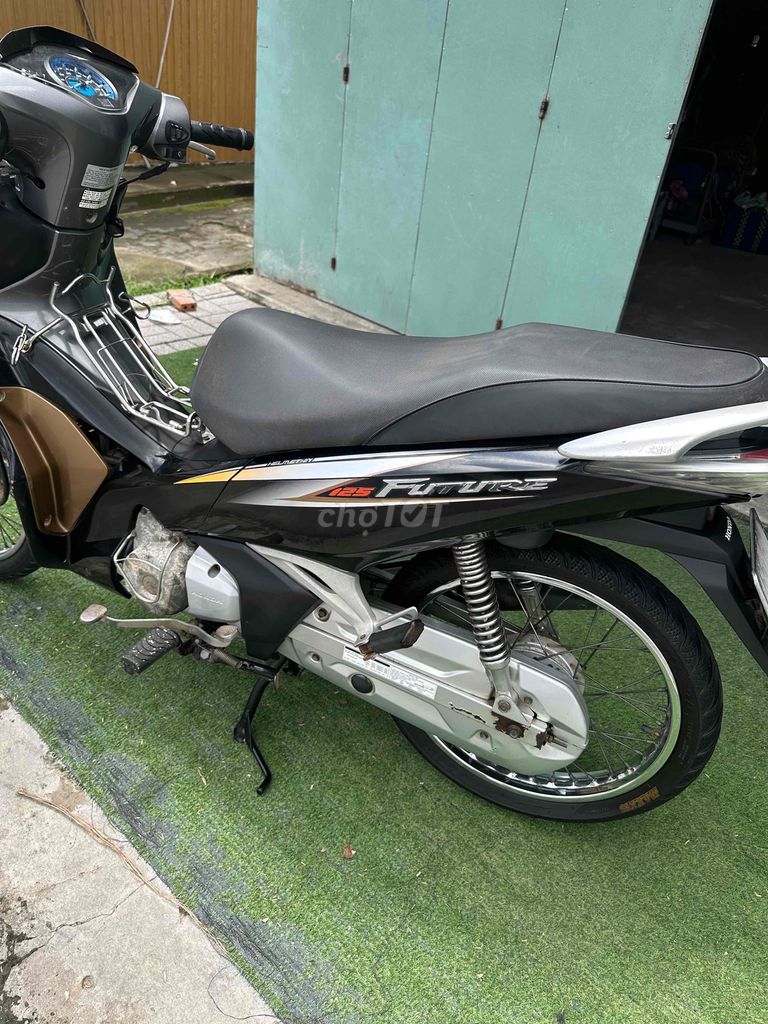 Honda Future xăng cơ 2012 máy êm ấm áo liền lạc. Mua bán Xe máy tại Huyện Thới Lai Cần Thơ được đăng bởi Trường nguyễn hình 6