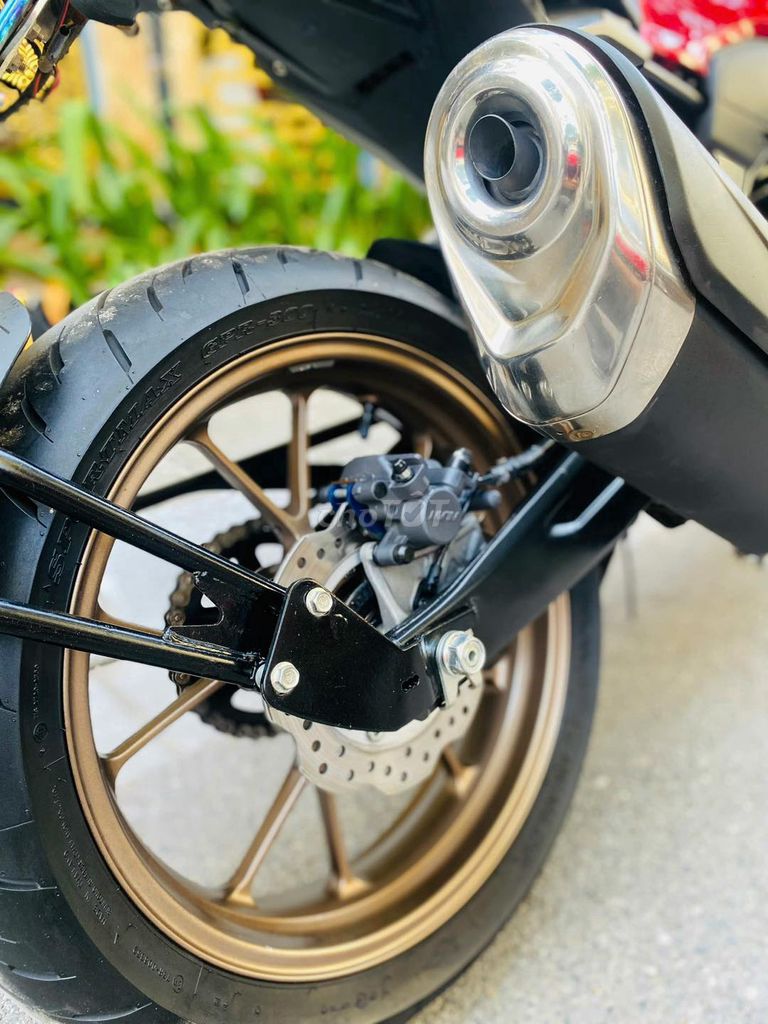 HONDA CB300R 2020. Mua bán Xe máy tại Quận Cầu Giấy Hà Nội được đăng bởi Tong motor xe may hình 2