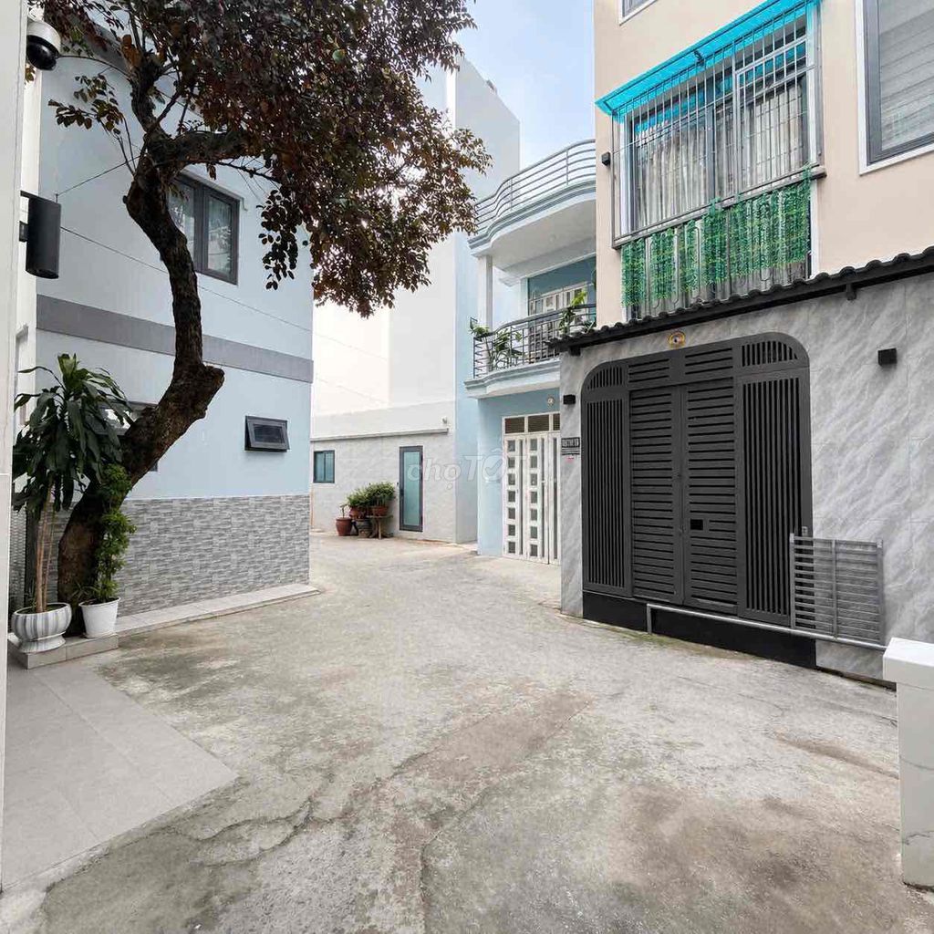 HIẾM NHÀ ĐẸP CHỈ 2 TỶ NGAY TẠI TRUNG TÂM GÒ VẤP HẺM XE HƠI ***
