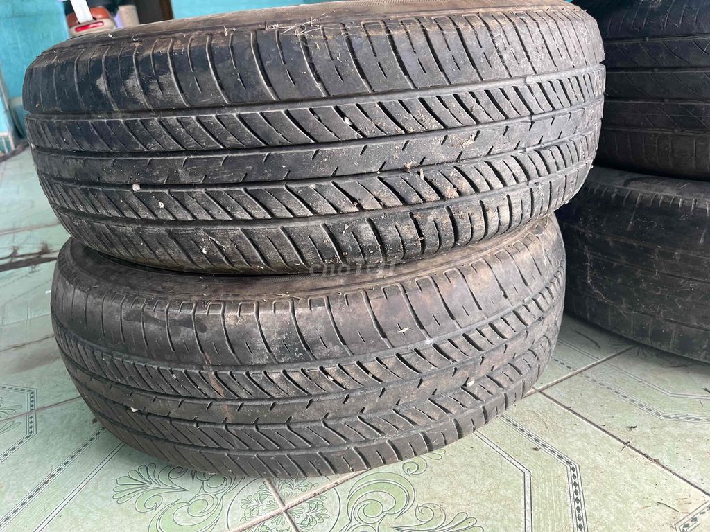 lốp xe Innova. Mua bán Phụ tùng xe tại Thị xã Phú Mỹ Bà Rịa - Vũng Tàu được đăng bởi Cao tu hình 1