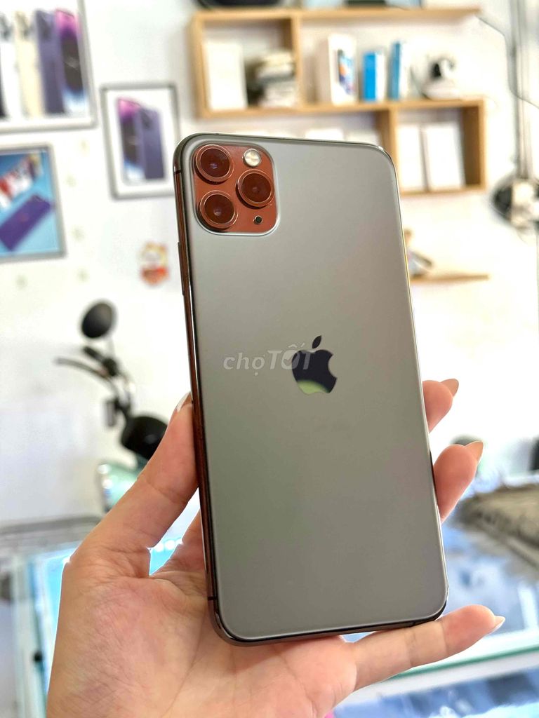 iphone 11promax 256Gb Gray quốc tế Mỹ pin 100 zin. Mua bán Điện thoại tại Quận 8 Tp Hồ Chí Minh được đăng bởi TRƯỜNG MOBILE  hình 3