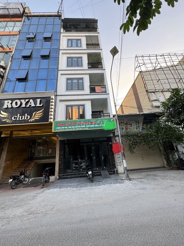 Cho thuê văn phòng tầng 1,2,3,4 tại Hà Đông