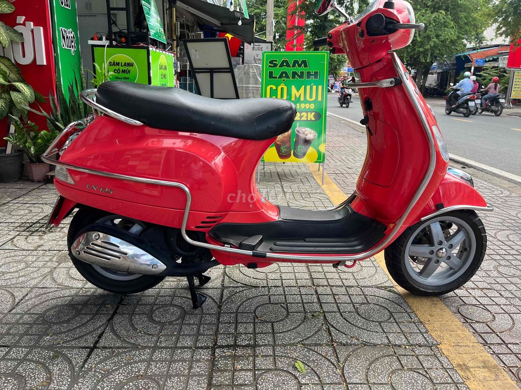 Vespa 2009 Bstp đầu nồi zin.Xe khá đẹp. Mua bán Xe máy tại Quận 8 Tp Hồ Chí Minh được đăng bởi Trần Nam hình 3