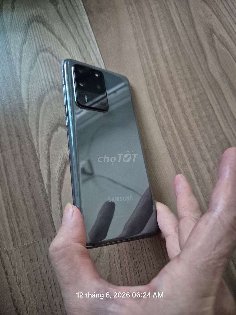 Samsung S20 Ultra Xám Đã qua sử dụng Có sọc. Mua bán Điện thoại tại Quận Bình Thạnh Tp Hồ Chí Minh được đăng bởi nguyễn quang bình hình 1