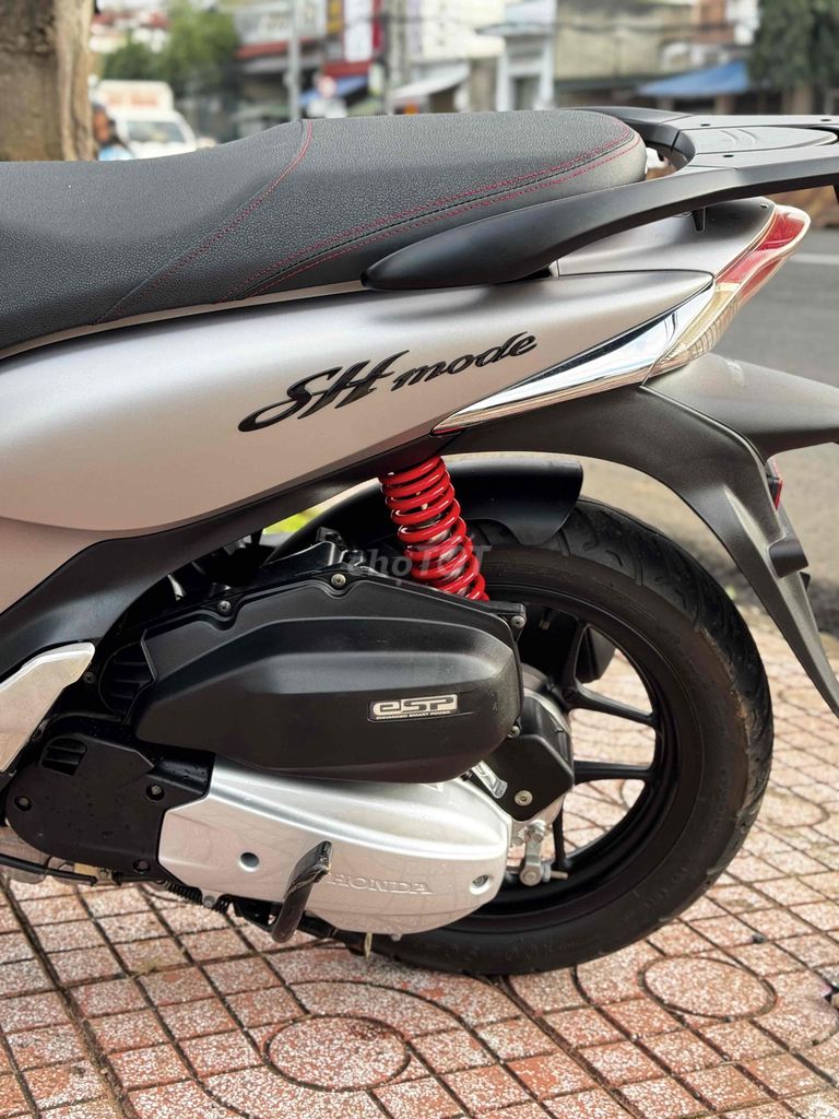 Thanh lý Shmode 2016 Dọn New Bao Chất. Mua bán Xe máy tại Thành phố Buôn Ma Thuột Đắk Lắk được đăng bởi Cửa Hàng Xe Máy 297 Nguyễn văn cừ hình 4