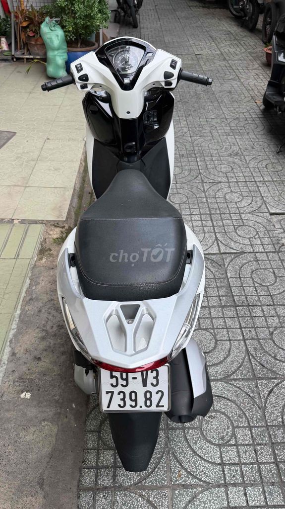Honda Lead 4val 2023 Белый Черный Bssg 9 владельцев