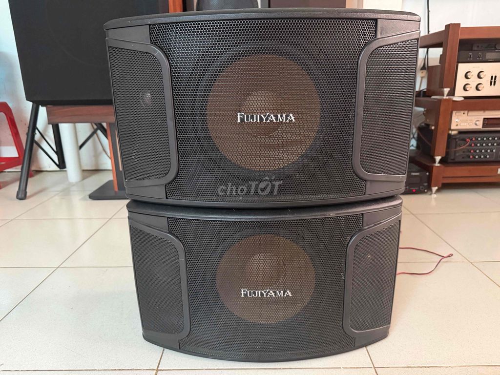 Loa FUJIYAMA FS-2013N Bass 25 Đen. Mua bán Tivi, Âm thanh tại Quận 4 Tp Hồ Chí Minh được đăng bởi Võ Thành Huệ hình 1