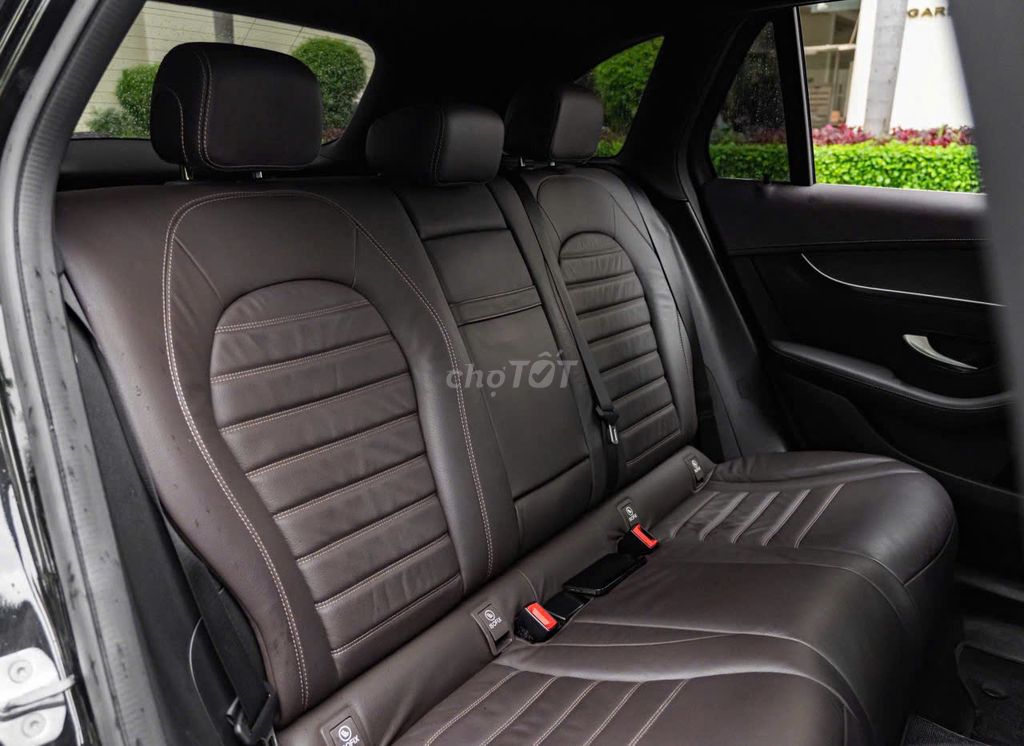 Mercedes Benz GLC300 4Matic 2019 - 74000 km. Mua bán Ô tô tại Quận 10 Tp Hồ Chí Minh được đăng bởi Thái LA Auto hình 14