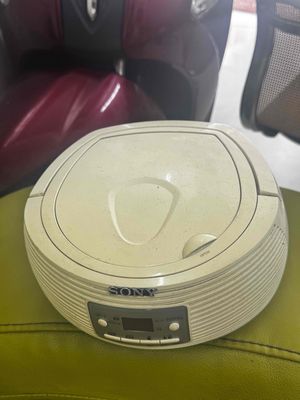 xác cái radio CD,lên đuện,không đọc dĩa. Mua bán Tivi, Âm thanh tại Quận 3 Tp Hồ Chí Minh được đăng bởi Truong Quyền