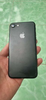 Apple iPhone 7 32GB Đen Đã sử dụng