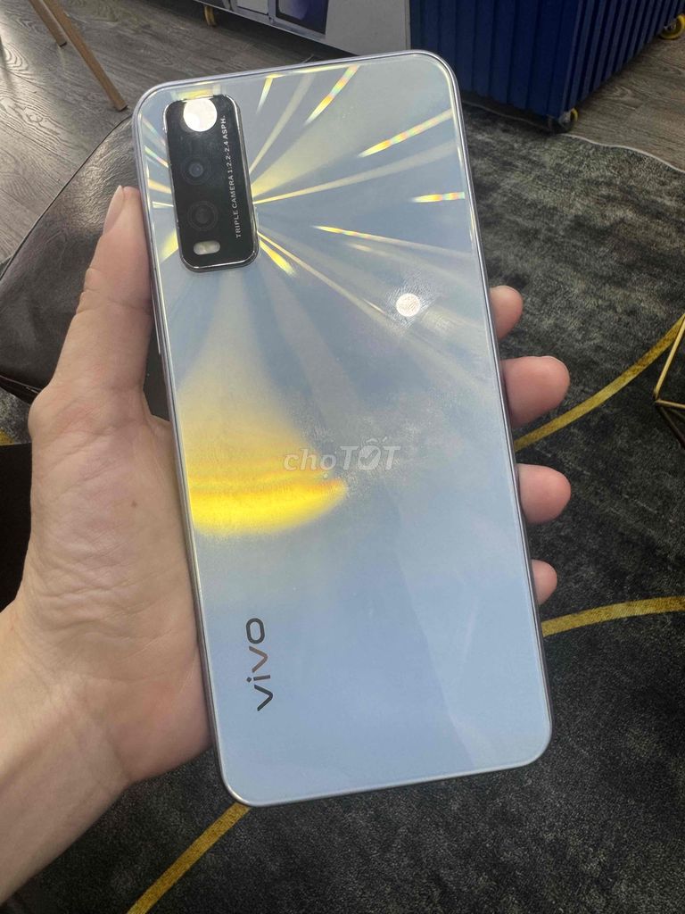 Vivo Y12s ram3/32gb chữa cháy siêu ngon