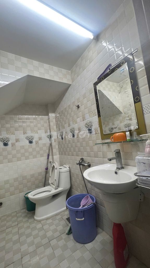 BÁN  NHÀ SỔ HỒNG RIÊNG 64m2.(4X16).2PN,2WC.PHƯỜNG 7 QUẬN 8. GIÁ 3,6 TỶ