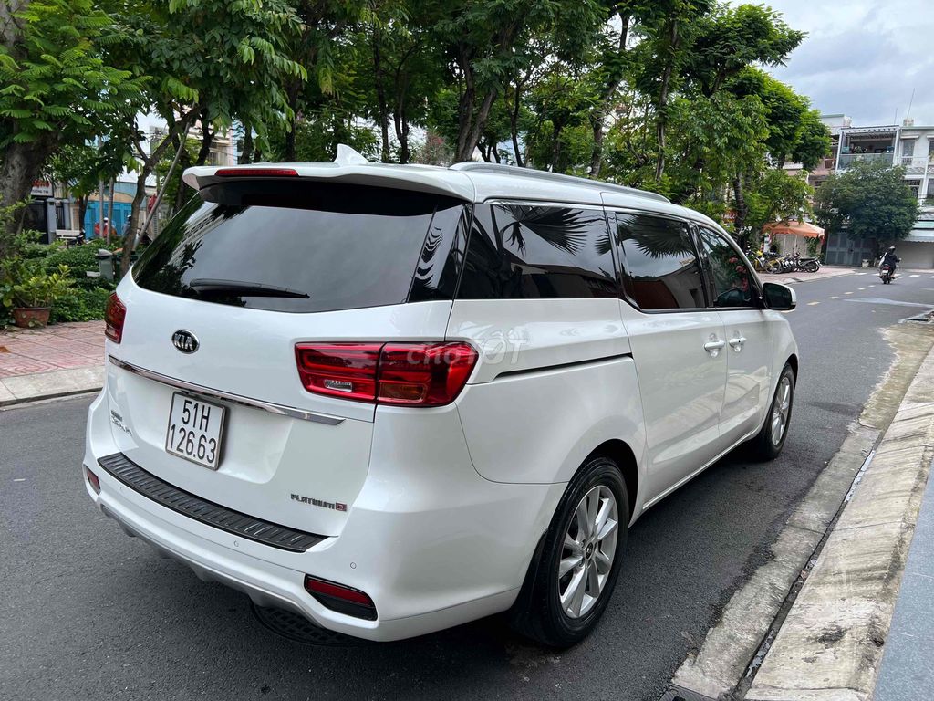 Kia Sedona 2.2D máy dầu 7 chổ full option 2019. Mua bán Ô tô tại Quận 8 Tp Hồ Chí Minh được đăng bởi Đông Mai hình 4