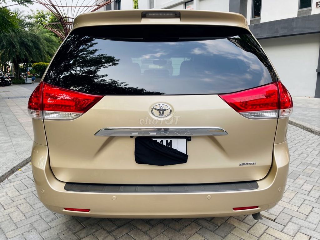 Toyota Sienna Limited 3.5 2012