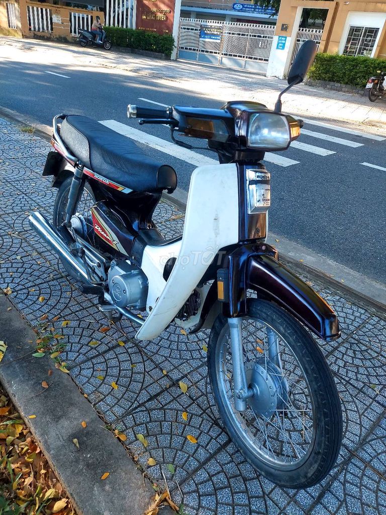 Ban xe rim may em binh den coi giay to ok. Mua bán Xe máy tại Quận Thanh Khê Đà Nẵng được đăng bởi Bàn Chân Trần hình 1