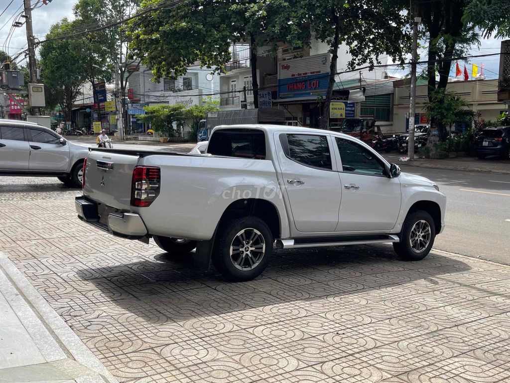Mitsubishi Triton 2021 - 20000 km. Mua bán Ô tô tại Thành phố Buôn Ma Thuột Đắk Lắk được đăng bởi Huynh Trinh hình 1