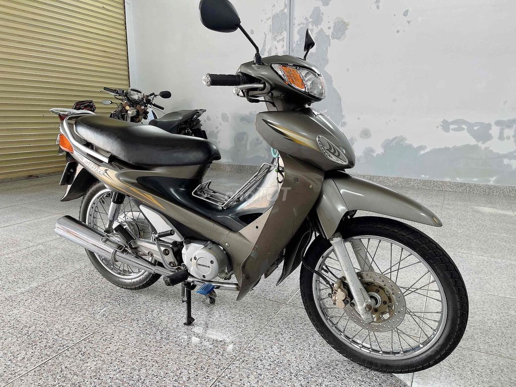 Future 2Ooo.9354. Sưu tầm. Xe đẹp.❤️. Mua bán Xe máy tại Quận 12 Tp Hồ Chí Minh được đăng bởi LeeteeHung hình 2