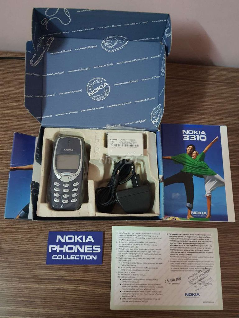 Nokia 3310 huyền thoại 1 thời fullbox. Mua bán Điện thoại tại Quận 6 Tp Hồ Chí Minh được đăng bởi Vintage Decor hình 1
