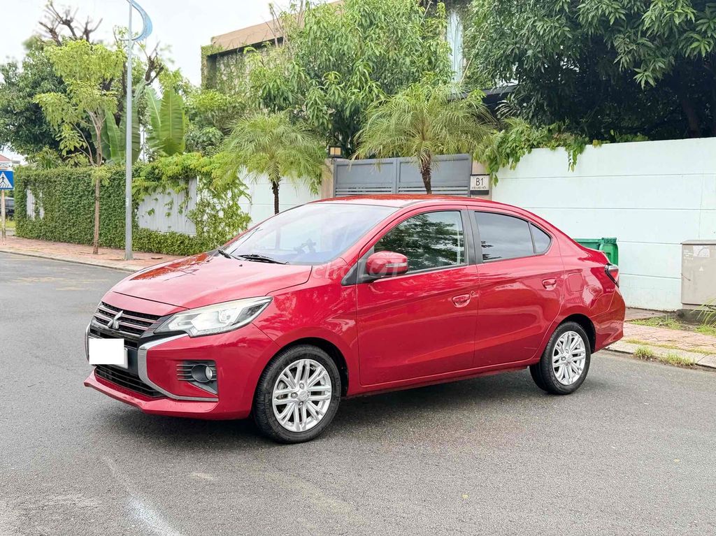 Attrage 2020 1.2L CVT - 60000 km siêu đẹp. Mua bán Ô tô tại Quận Hải Châu Đà Nẵng được đăng bởi Nguyễn Vương Auto hình 4